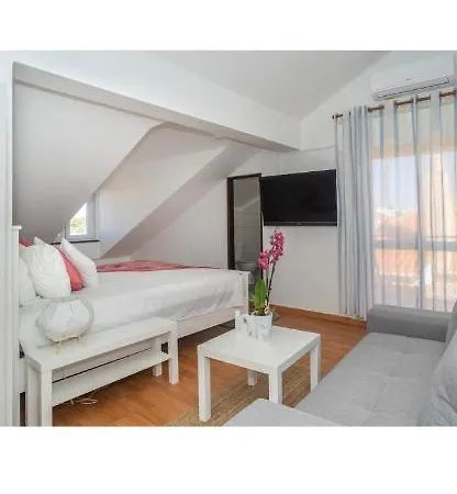 Faustina's Place * Portimao